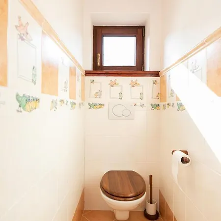 Ocarujuci Dreveny Dom V Prirodnom Prostredi Dovolenkový dom Kordiky